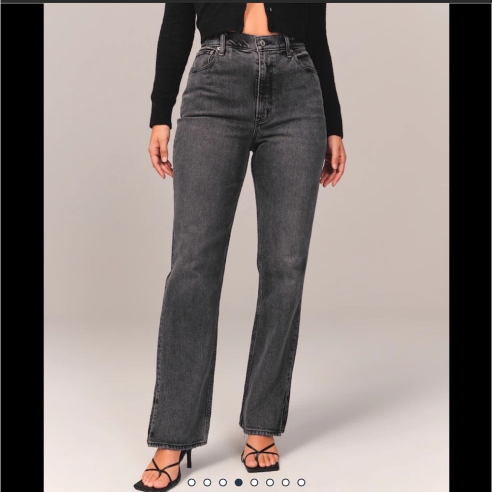 Abercrombie ultra high rise 90’s straight jeans size 26